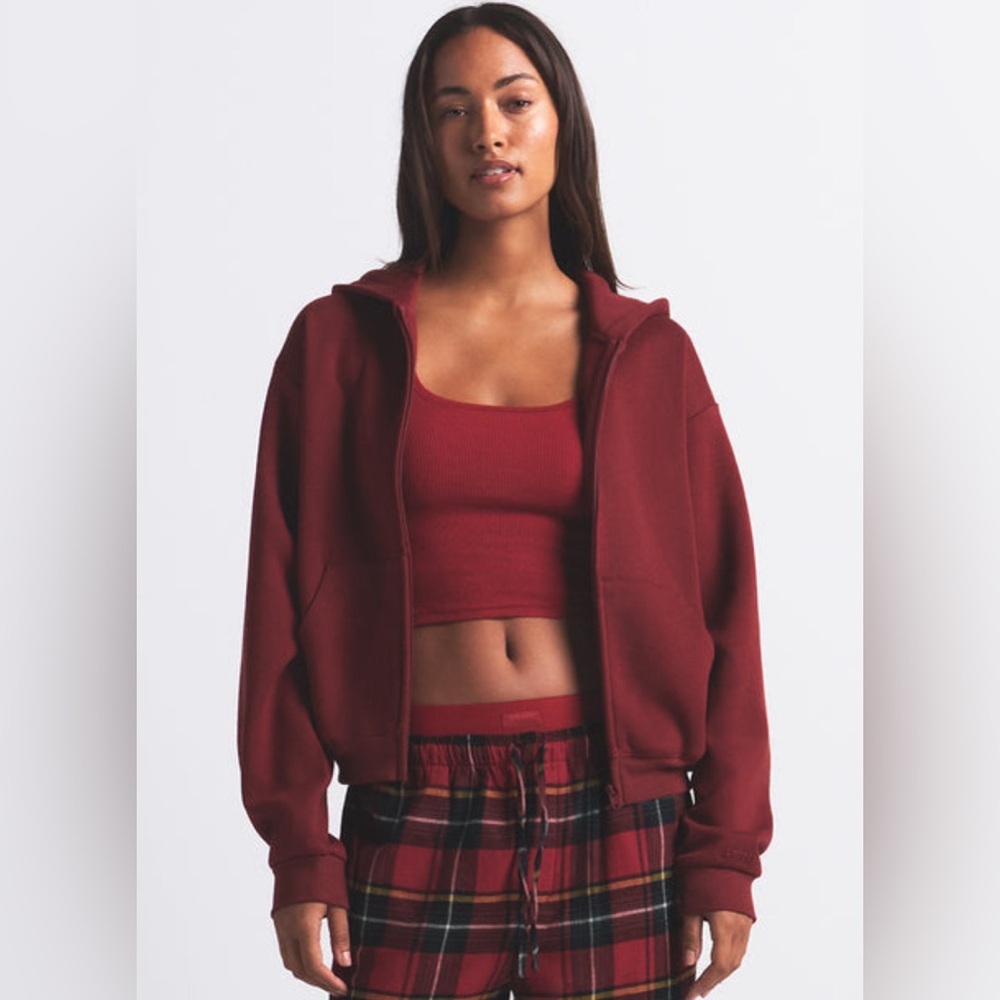 NWT SKIMS Cotton Fleece Classic Zip Up Hoodie (XL, Merlot)